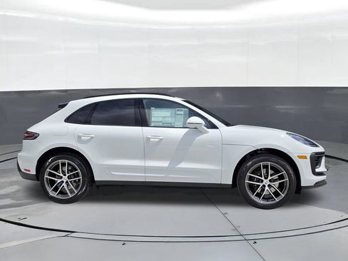 New 2026 Porsche Macan AWD/4WD image 7