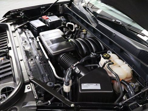 Used 2019 GMC Sierra 1500 SLE w/ SLE Value Package AWD/4WD image 76