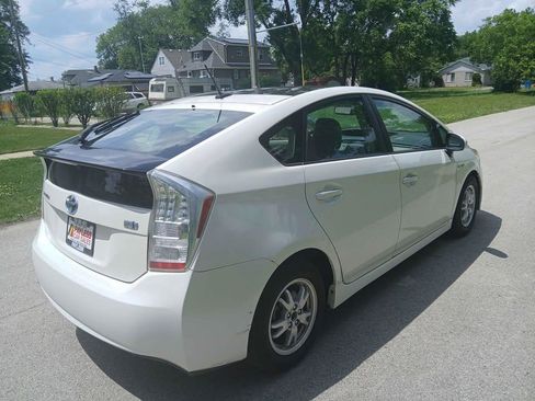 Used 2011 Toyota Prius Four w/ Solar Roof Pkg FWD image 6