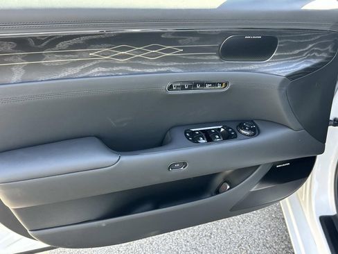 New 2026 Genesis G90 3.5T Prestige image 16