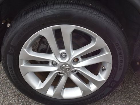 Used 2012 Nissan Juke SV image 42