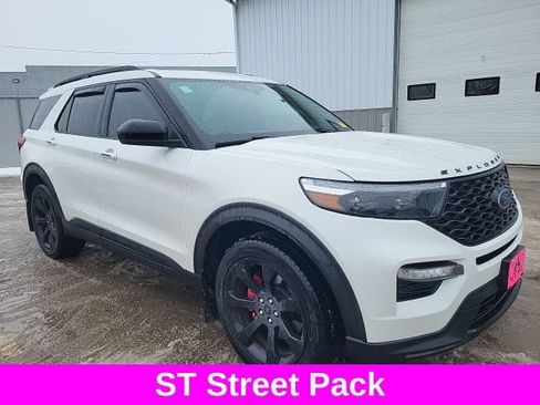 Used 2022 Ford Explorer ST w/ ST Street Pack AWD/4WD image 34