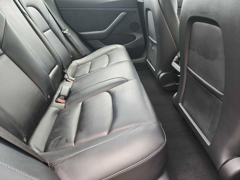 Used 2023 Tesla Model 3 Standard Range RWD image 17