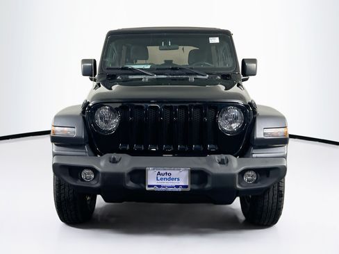 Used 2022 Jeep Wrangler Unlimited Sport AWD/4WD image 2