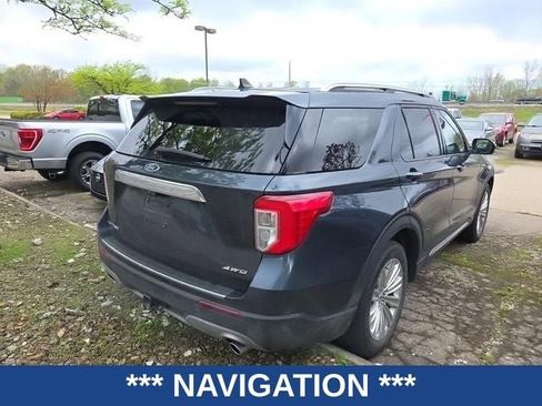 Used 2022 Ford Explorer Limited w/ Equipment Group 301A AWD/4WD image 7