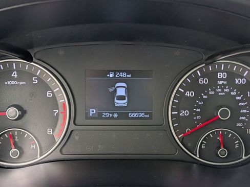 Used 2020 Kia Optima LX image 26