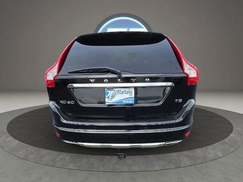 Used 2017 Volvo XC60 T5 Inscription w/ Preferred Option Package image 11