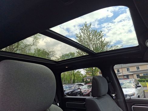 Used 2023 RAM 1500 Big Horn image 13