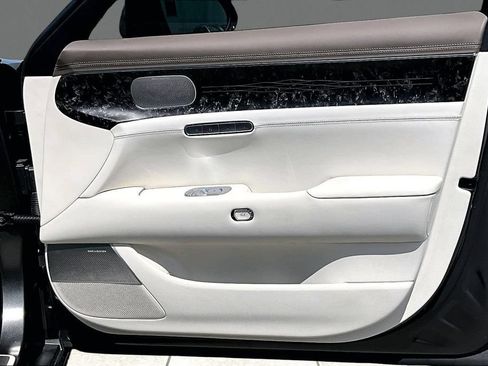 Used 2023 Genesis G90 3.5T AWD/4WD image 24