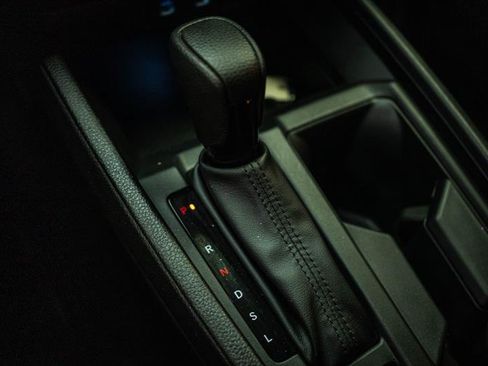 Used 2025 Honda Accord SE image 19