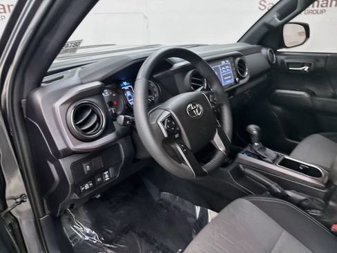 Used 2023 Toyota Tacoma TRD Sport RWD image 9