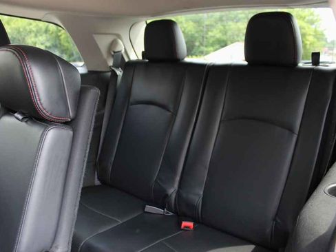 Used 2016 Dodge Journey R/T FWD image 24
