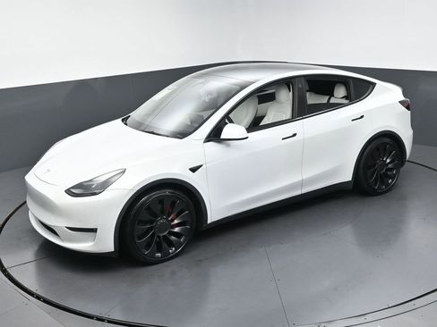 Used 2022 Tesla Model Y Performance AWD/4WD image 40