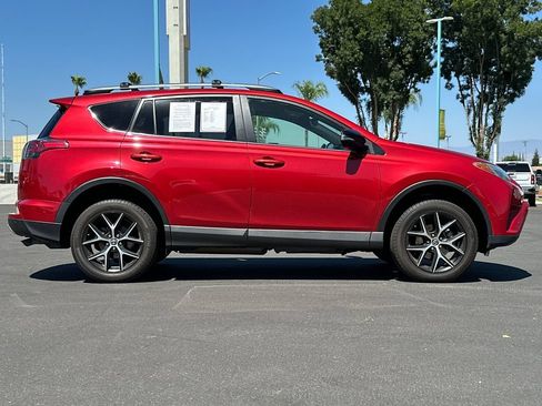 Used 2017 Toyota RAV4 SE w/ Advanced Technology Package FWD image 2