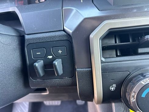 Used 2026 Toyota Tacoma SR5 RWD image 22