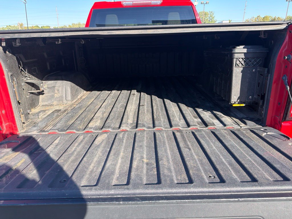 Used 2020 GMC Sierra 1500 Elevation w/ Elevation Value Package AWD/4WD image 12