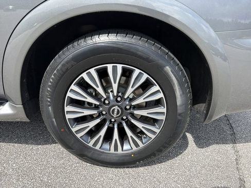 Used 2023 Nissan Armada SL w/ Midnight Edition Package AWD/4WD image 24