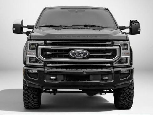 Used 2020 Ford F250 Platinum w/ Tremor Off-Road Package AWD/4WD image 3
