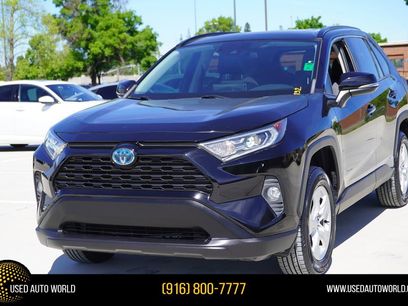 Used 2020 Toyota RAV4 XLE w/ Convenience Package