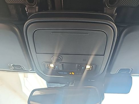 Used 2025 Ford Bronco Outer Banks image 20