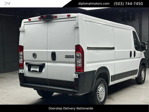 Used 2024 RAM ProMaster 1500 w/ Convenience Group image 7