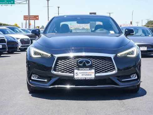 Used 2022 INFINITI Q60 3.0t Luxe w/ Essential Package RWD image 2
