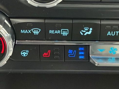 New 2026 Ford F250 Platinum AWD/4WD image 11