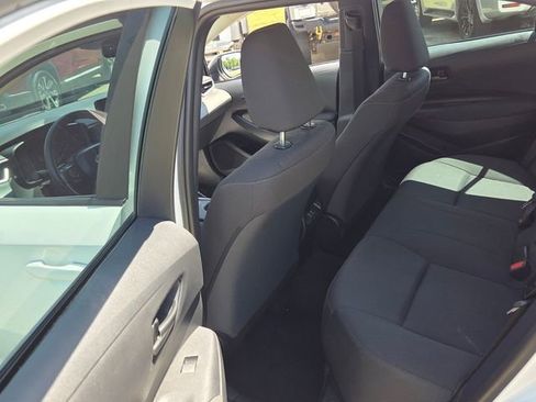Used 2024 Toyota Corolla LE FWD image 7