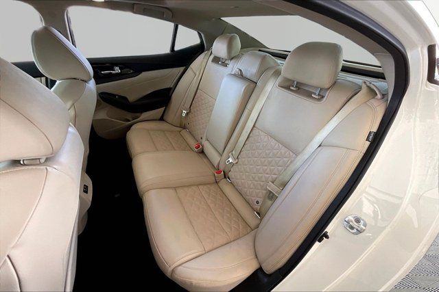 Used 2021 Nissan Maxima Platinum w/ Sport Mat Group FWD image 16