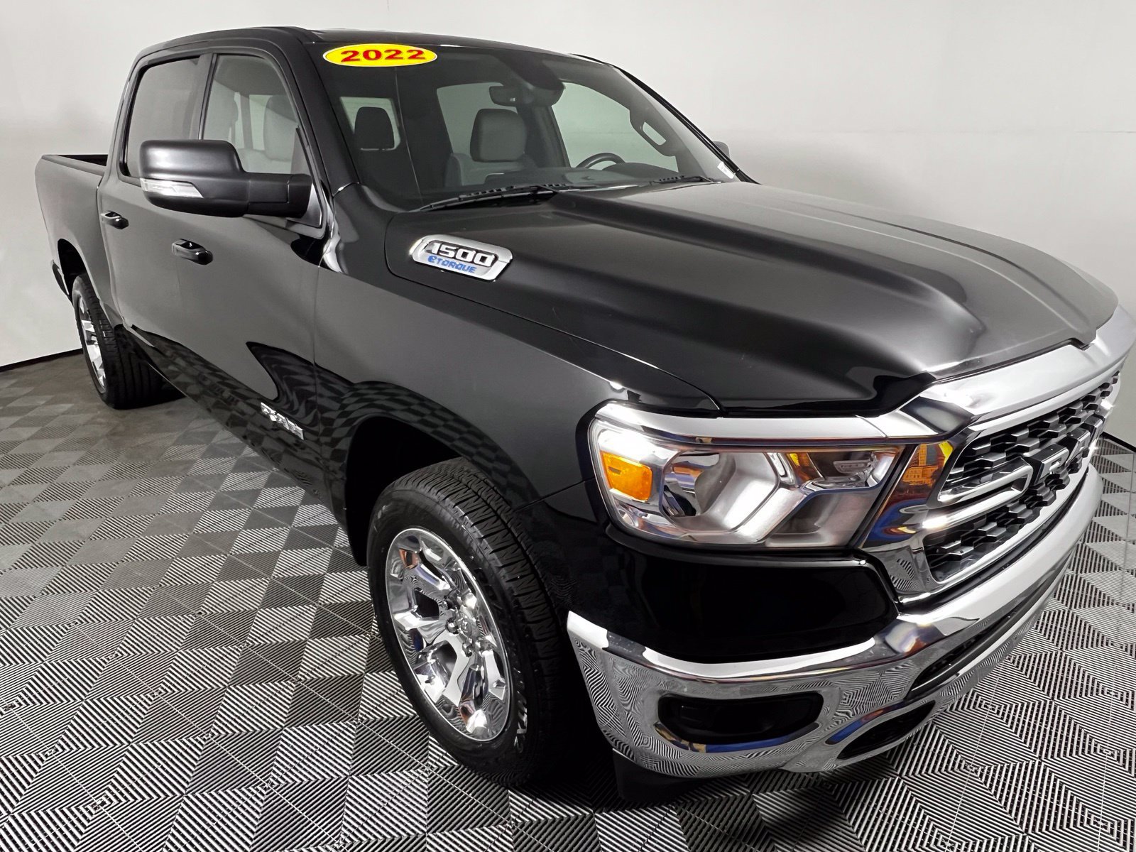 Used 2022 RAM 1500 Big Horn RWD image 3