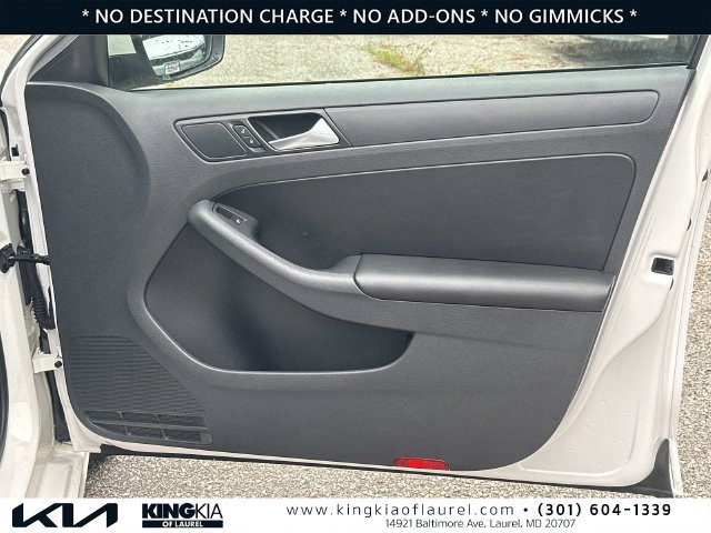 Used 2014 Volkswagen Jetta SE FWD image 13