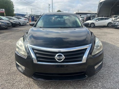 Used 2015 Nissan Altima 2.5 S image 2