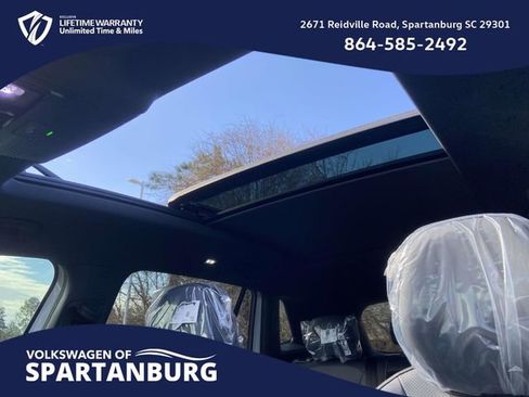 New 2026 Volkswagen Tiguan SE R-Line image 19