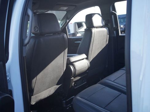 Used 2024 Chevrolet Silverado 3500 W/T AWD/4WD image 19