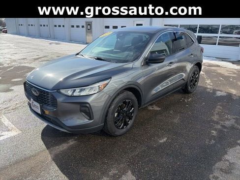 Used 2023 Ford Escape Active image 4