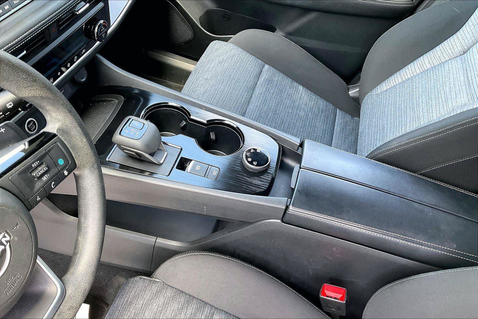 Certified 2023 Nissan Rogue SV AWD/4WD image 14