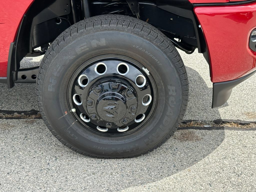 New 2026 RAM 3500 Laramie w/ Night Edition AWD/4WD image 12