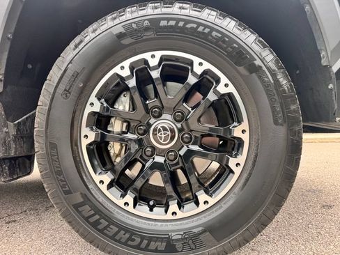 Used 2023 Toyota Tundra SR5 w/ TRD Off-Road Package AWD/4WD image 32