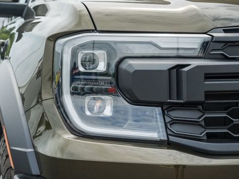 Used 2025 Ford Ranger Raptor AWD/4WD image 16