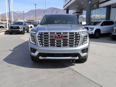 New 2026 GMC Yukon Denali w/ Advanced Technology Package AWD/4WD image 9
