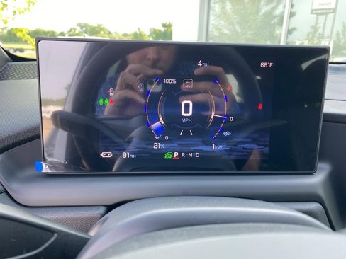 New 2024 Chevrolet Silverado EV W/T image 26