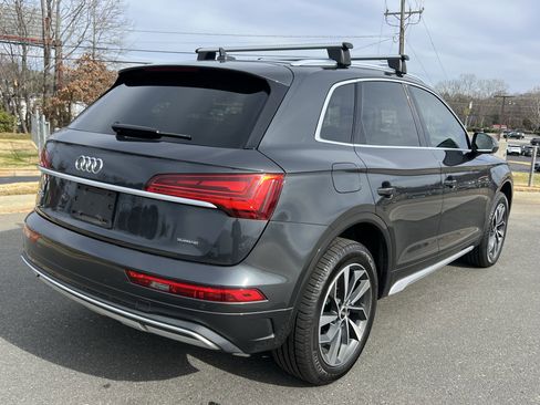 Used 2021 Audi Q5 Premium w/ Convenience Package image 9