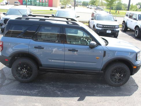 New 2026 Ford Bronco Sport Badlands w/ Sasquatch Badlands Package AWD/4WD image 8