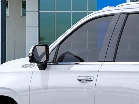 New 2026 Chevrolet Tahoe High Country image 12