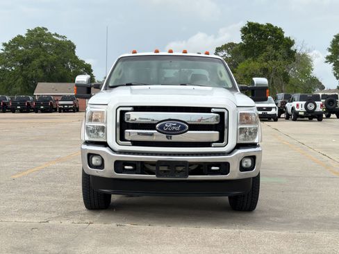 Used 2011 Ford F250 King Ranch w/ King Ranch w/Chrome Pkg image 6