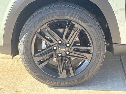 New 2026 Chevrolet Trax ACTIV w/ Driver Confidence Package FWD image 9