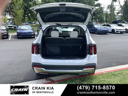 New 2025 Kia Sorento S image 7