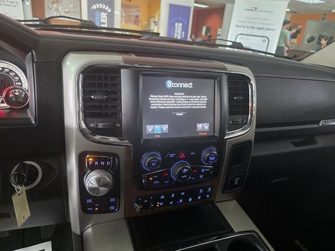 Used 2014 RAM 1500 Laramie w/ Trailer Tow Group AWD/4WD image 30