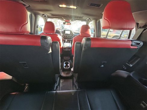 Certified 2023 Toyota Highlander XSE image 16