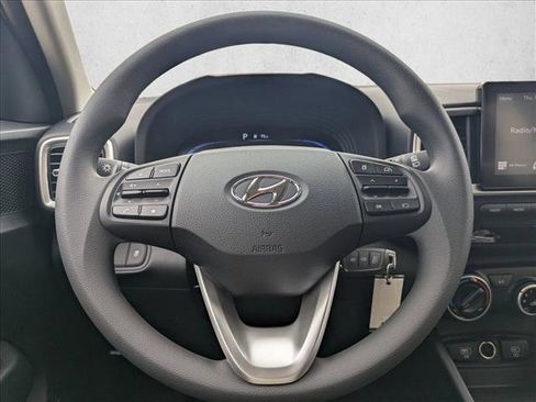 New 2026 Hyundai Venue SE image 11